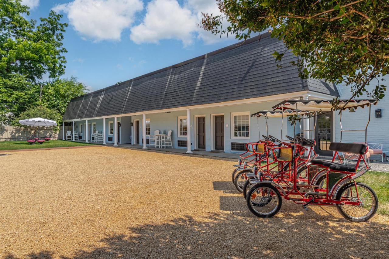 The Chesapeake Inn Urbanna Εξωτερικό φωτογραφία