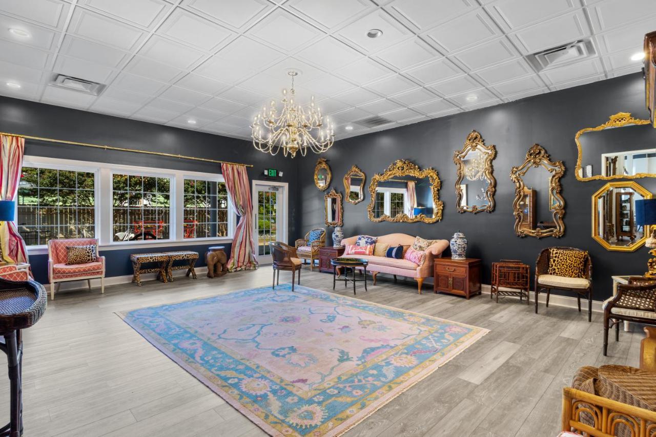 The Chesapeake Inn Urbanna Εξωτερικό φωτογραφία