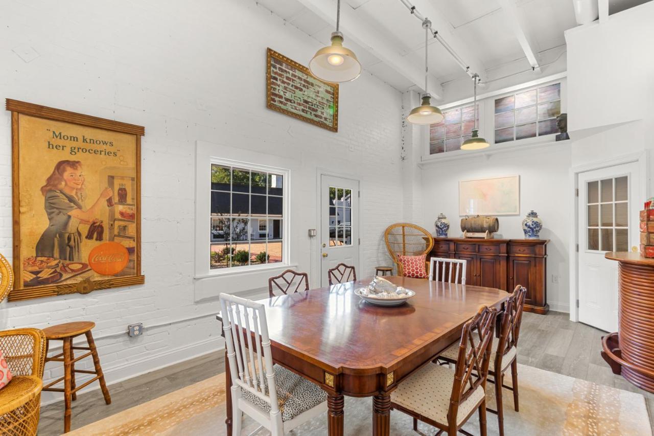 The Chesapeake Inn Urbanna Εξωτερικό φωτογραφία